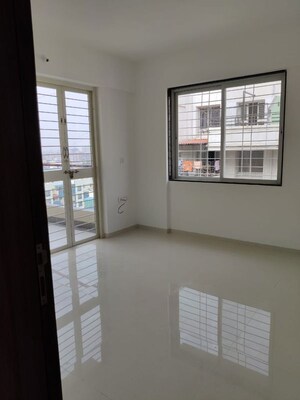 Room in 2 BHK Apartment at Ashoka Park, Pimple Saudagar – for Rent
