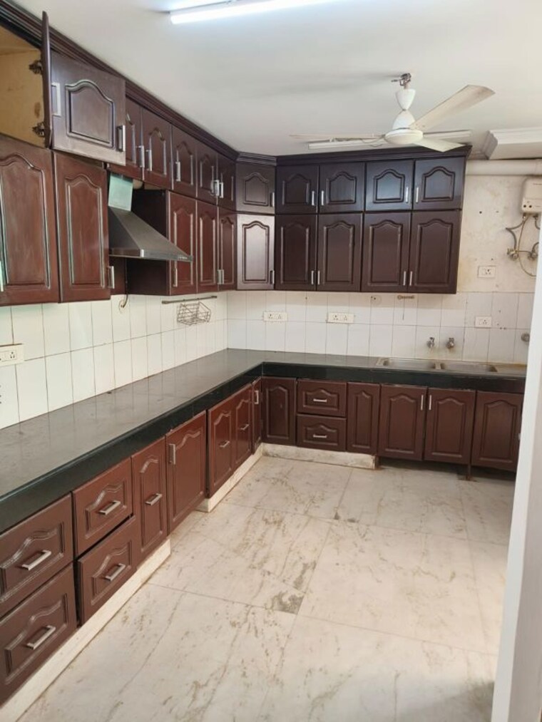 Kitchen, sheeba-apartment 4 Bedroom 2800 Sq.Ft. Apartment In Sector 28 Gurgaon 10376077