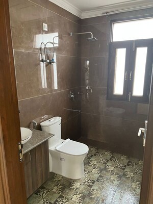 Bathroom in 3 BHK Builder Floor at Sector 51 – for Rent