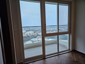 Room in 3 BHK Apartment at Assetz Marq Phase 2, Whitefield – for Rent