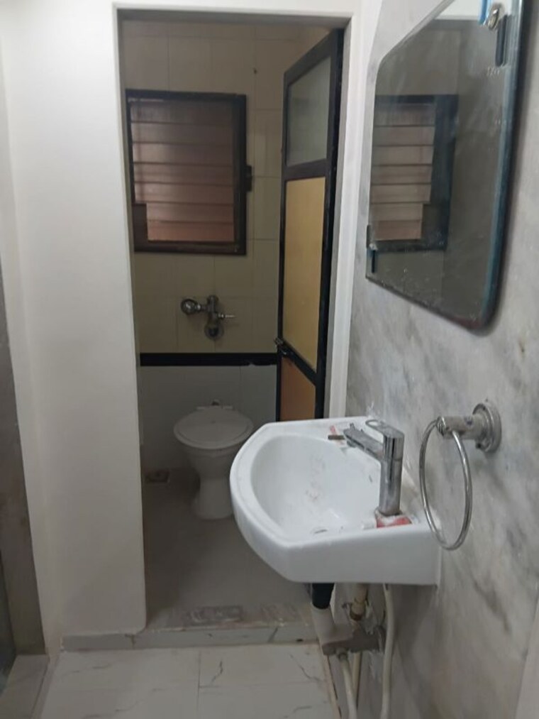 Bathroom, ghp-shree-vijay-vihar-complex 2 Bedroom 900 Sq.Ft. Apartment In Powai Mumbai 10376093