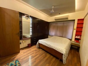Bedroom in 2 BHK Apartment at Preeti Apartment Bandra, Bandra West – for Rent