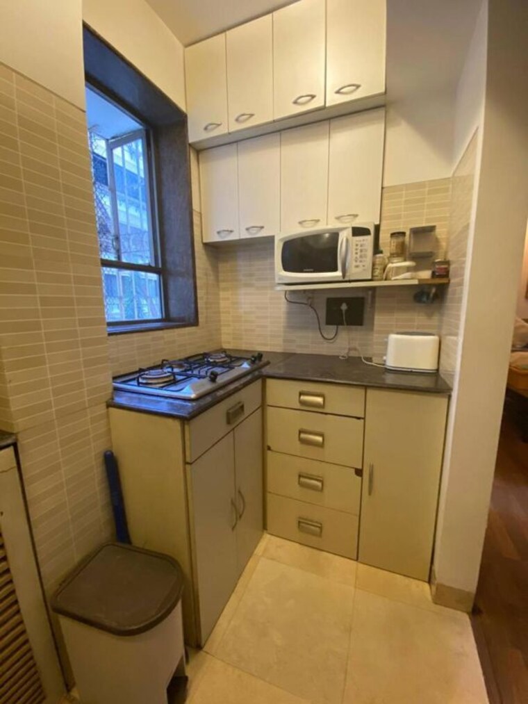 Kitchen, preeti-apartment-bandra 2 Bedroom 750 Sq.Ft. Apartment In Bandra West Mumbai 10376082