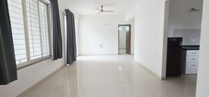 Room in 3 BHK Apartment at Kharadi – for Sale