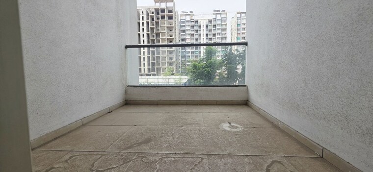 Balcony, kharadi 3 Bedroom 1500 Sq.Ft. Apartment In Kharadi Pune 10376103