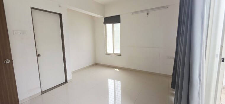 Room, kharadi 3 Bedroom 1500 Sq.Ft. Apartment In Kharadi Pune 10376103