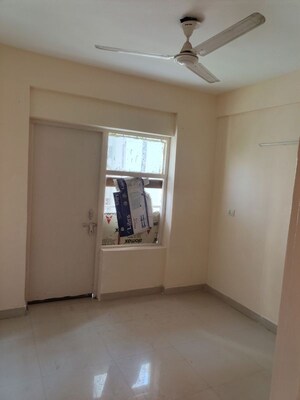 Room in 3 BHK Villa at Adore Happy Homes Grand, Sector 85 – for Sale