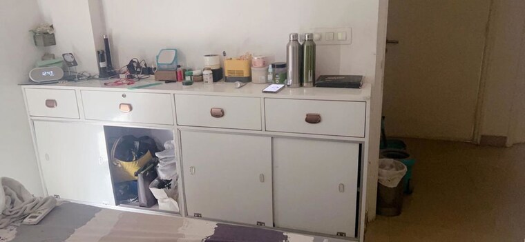 Bedroom, emaar-emerald-estate 3 Bedroom 1395 Sq.Ft. Apartment In Sector 65 Gurgaon 10324583