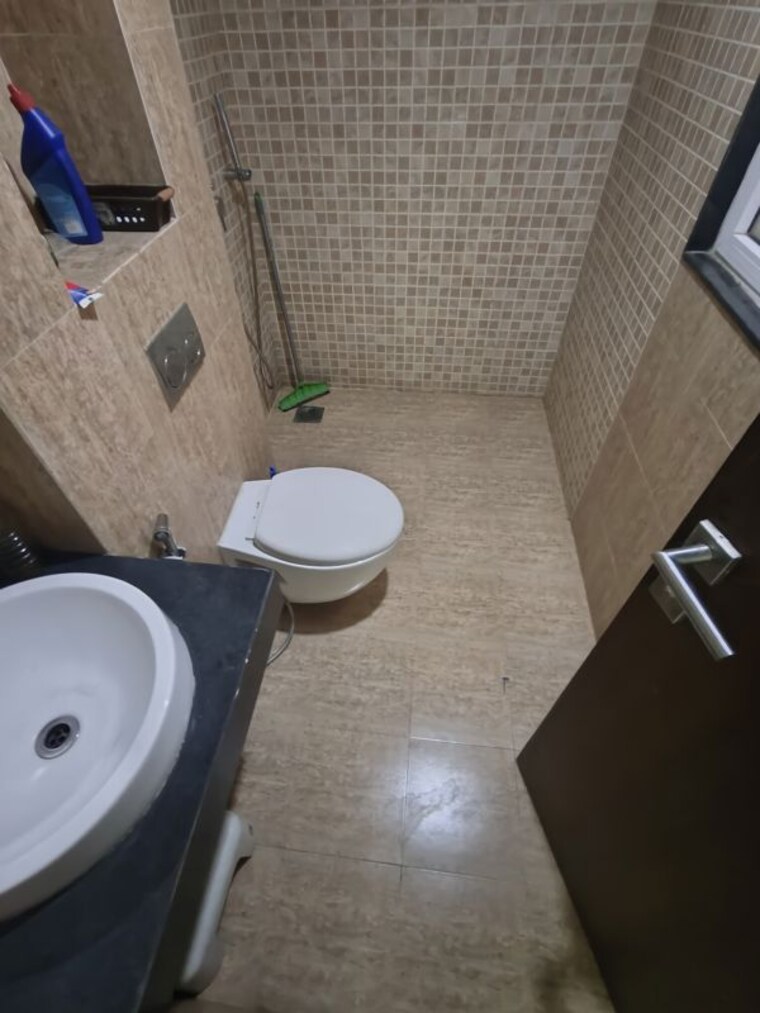 Bathroom, lodha-belmondo 3.5 Bedroom 1800 Sq.Ft. Apartment In Gahunje Pune 10376106
