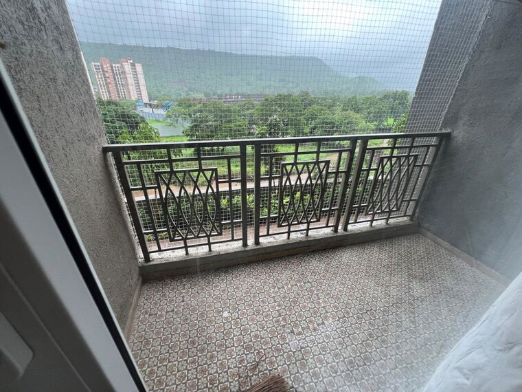 Balcony, paradise-sai-world-empire 2 Bedroom 1200 Sq.Ft. Apartment In Kharghar Navi Mumbai 10376109