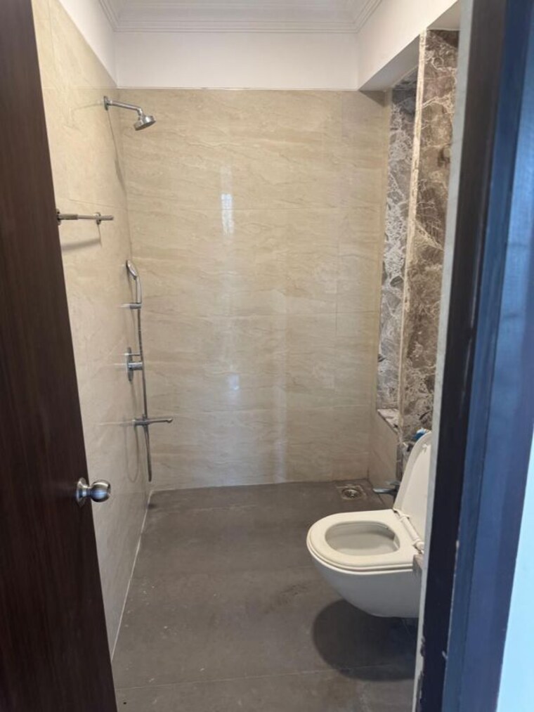 Bathroom, crescent-heritage 2 Bedroom 675 Sq.Ft. Apartment In Khar West Mumbai 10376113