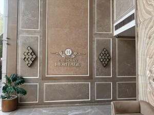 Furnished Amenities in 2 BHK Apartment at Crescent Heritage, Khar West – for Rent