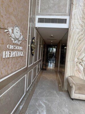 Parking in 2 BHK Apartment at Crescent Heritage, Khar West – for Rent