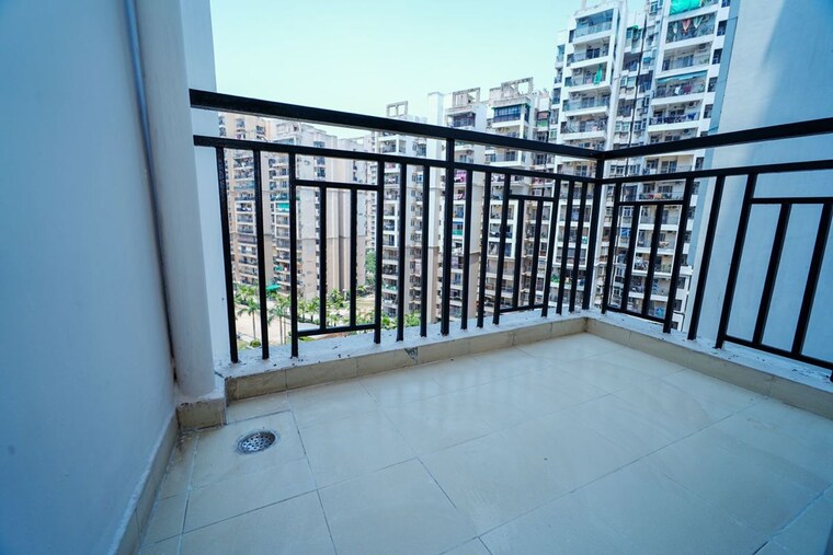 Balcony, amrapali-zodiac 3.5 Bedroom 1775 Sq.Ft. Apartment In Sector 120 Noida 10376124