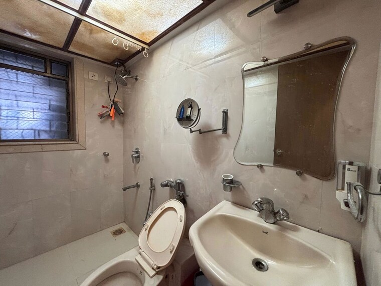 Bathroom, tulip-chs-bandra 2 Bedroom 900 Sq.Ft. Apartment In Bandra West Mumbai 10376121