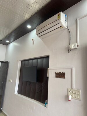 Kitchen in 1 BHK Builder Floor at Eldeco Udyan II, Raebareli Road – for Rent