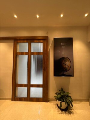 Room in 2 BHK Apartment at Chandak 34 Park Estate, Goregaon West – for Rent