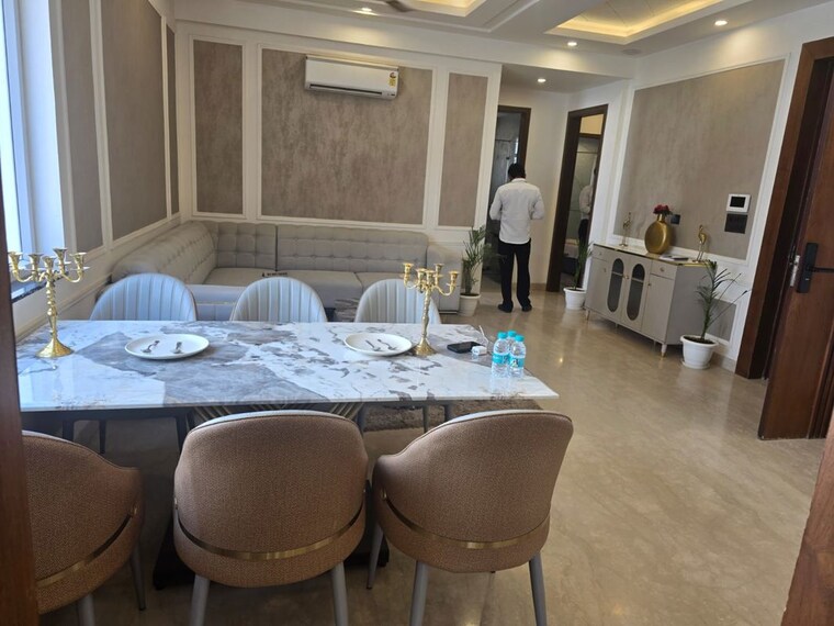 Team Area, raj-one-good-earth 3 Bedroom 179 Sq.Yd. Apartment In Sector 71 Gurgaon 10376186