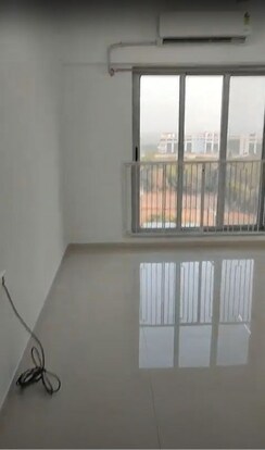 2 BHK Apartment For Sale in Mayfair The View