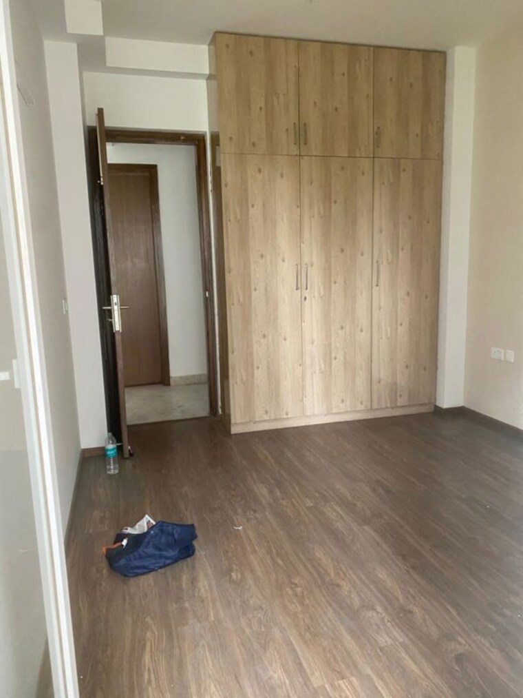Room, the-center-court 3.5 Bedroom 2165 Sq.Ft. Apartment In Sector 88a Gurgaon 10376194