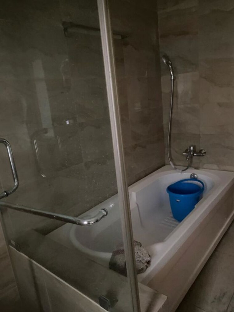 Bathroom, the-center-court 3.5 Bedroom 2165 Sq.Ft. Apartment In Sector 88a Gurgaon 10376194