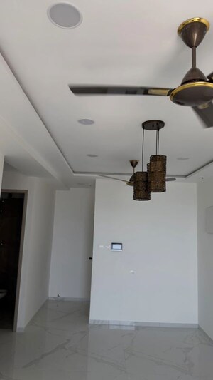 Furnished Amenities in 2 BHK Apartment at Prescon Midtown Bay, Mahim West – for Rent