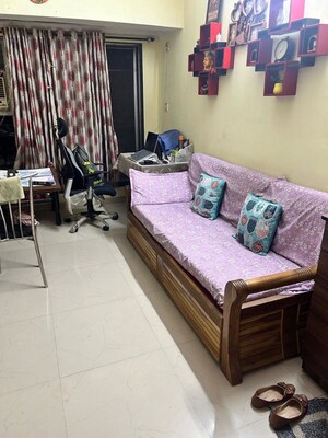 Living Room in 1 BHK Apartment at Swapnalok Apartment Andheri, Andheri East – for Rent