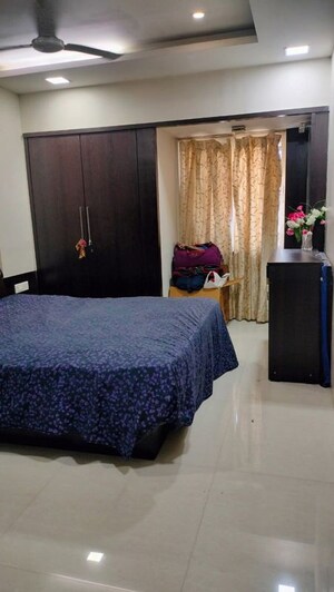 Bedroom in 2 BHK Apartment at Lok Sarita, Andheri East – for Rent