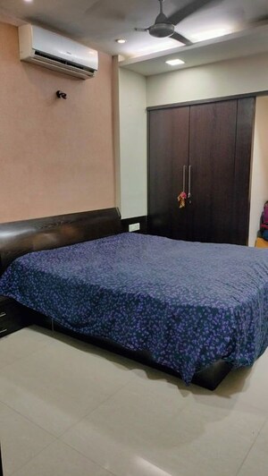 Bedroom in 2 BHK Apartment at Lok Sarita, Andheri East – for Rent