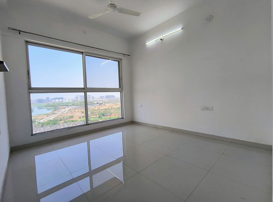 2 BHK Apartment For Rent in Godrej Boulevard