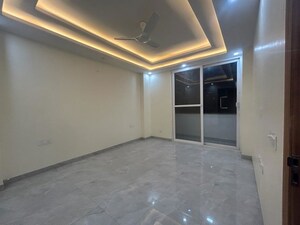 Room in 4 BHK Builder Floor at Sushant Lok 2, Sector 57 – for Sale