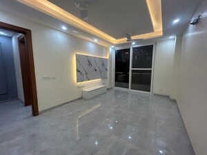 Room in 4 BHK Builder Floor at Sushant Lok 2, Sector 57 – for Sale