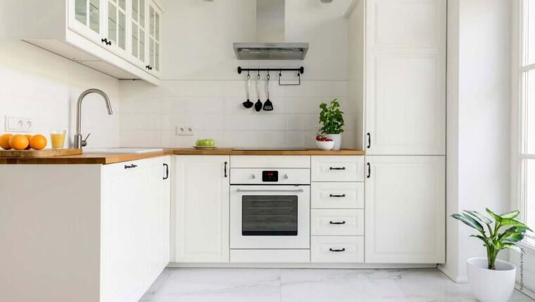 Kitchen, malabar hill 4 Bedroom 2450 Sq.Ft. Apartment In Malabar Hill Mumbai 10376324