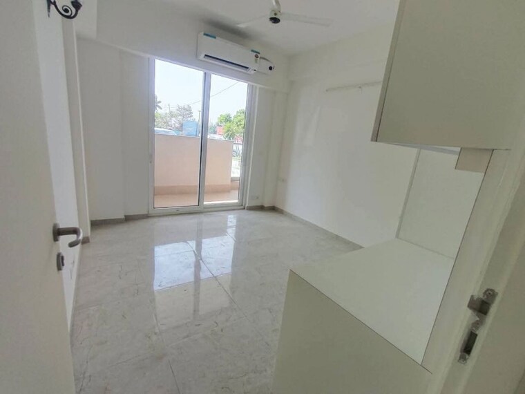 Room, tata-la-vida 3 Bedroom 2217 Sq.Ft. Apartment In Sector 113 Gurgaon 10376327