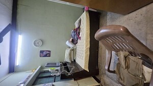Bedroom in 2.5 BHK Apartment at Dilshad Garden – for Sale