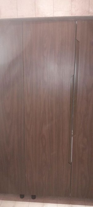 Furnished Amenities in 3 BHK Apartment at Vasant Enclave – for Rent