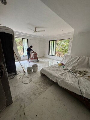 Bedroom in 2 BHK Apartment at Kalpataru Yugdharma, Malad West – for Rent