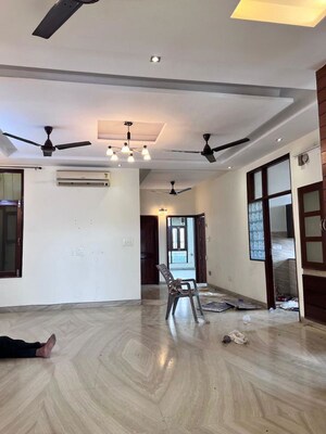 Living Room in 3 BHK Builder Floor at RWA Apartments Sector 50, Sector 50 – for Rent