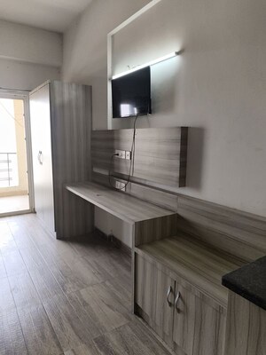 Room in 1 RK Apartment at Paramount Golf Forest Studio Apartments - OAK Towe, Zeta I Greater Noida – for Rent