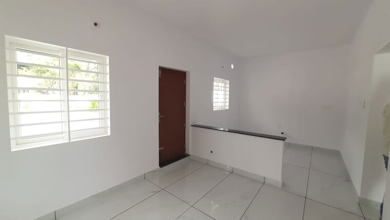 Room, shoranur 3 Bedroom 1500 Sq.Ft. Independent House In Shoranur Palakkad 10376454