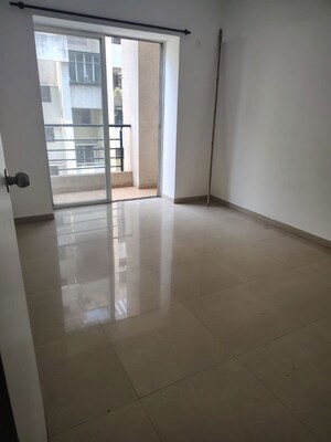 Room in 2 BHK Apartment at Leisure Apartment, Bavdhan – for Rent