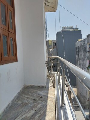 Balcony in 1 BHK Builder Floor at Neb Sarai – for Rent