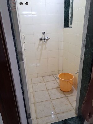 Bathroom in 1 BHK Apartment at Malad East – for Rent