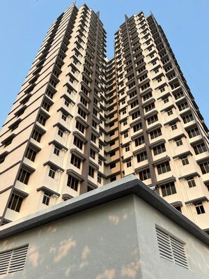 1 BHK Apartment – Exterior View View at Malad East - for Rent