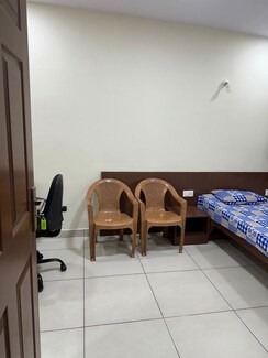 StudioPenthouse For Rent in High Grounds