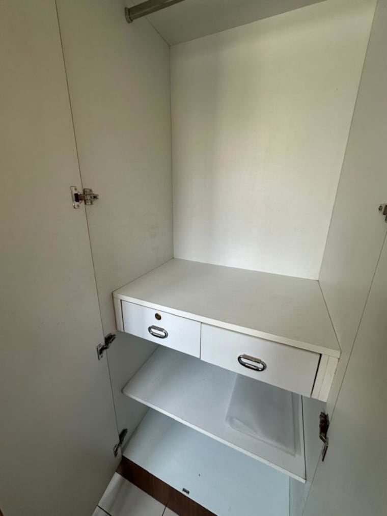 Bathroom, high grounds Studio 350 Sq.Ft. Penthouse In High Grounds Bangalore 10376398