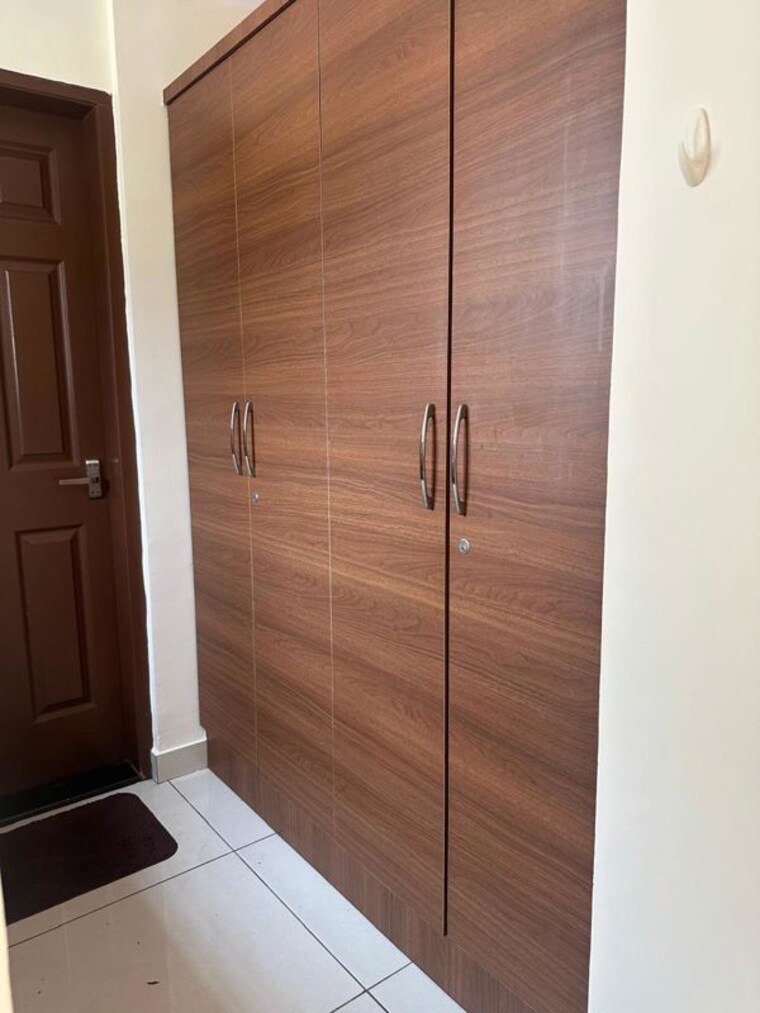 Room, high grounds Studio 350 Sq.Ft. Penthouse In High Grounds Bangalore 10376398