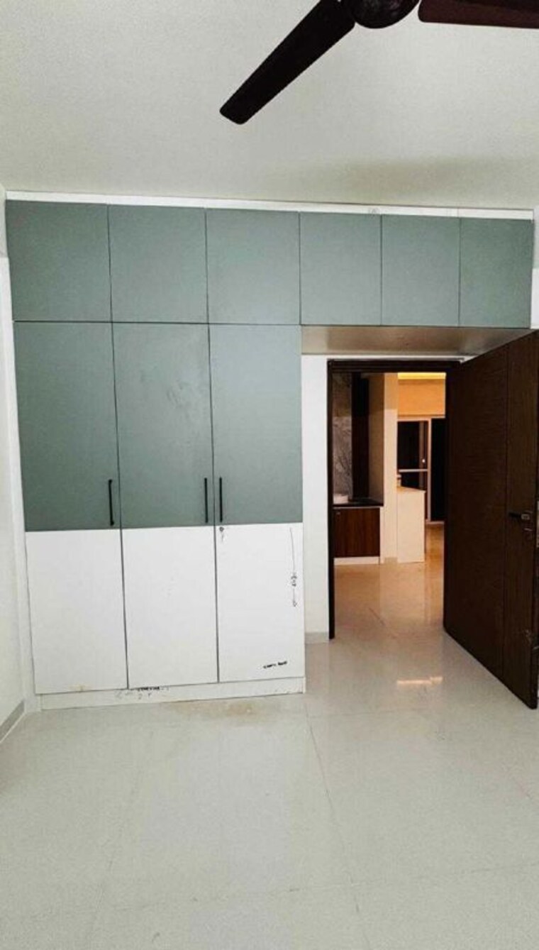 Room, dsr-green-waters 3 Bedroom 1300 Sq.Ft. Apartment In Gunjur Bangalore 10376487