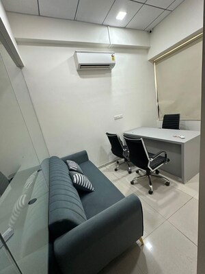  Office Space For Rent in Sola