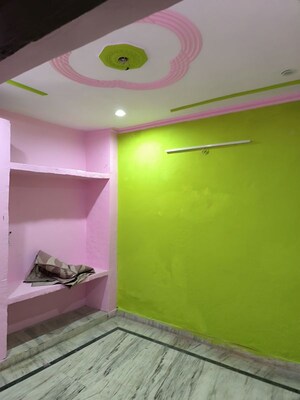 Furnished Amenities in 5 BHK Independent House at RHB Aravali Apartment, Vasundhara Nagar – for Sale